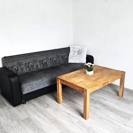 Apartment, Geteilte Kueche & Bad *